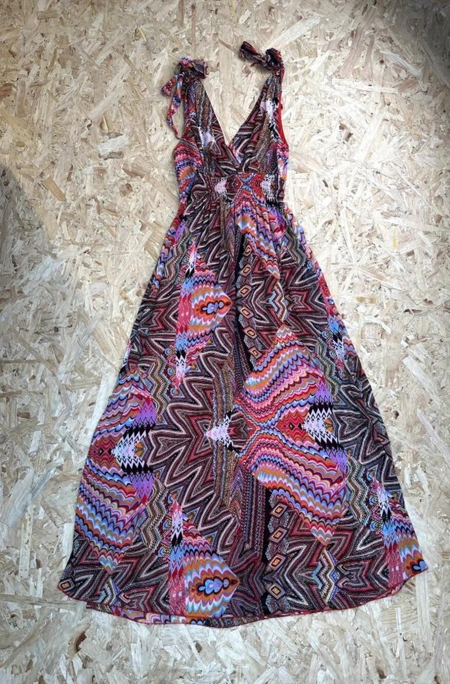 Fun & Flirt Maxi Dress Womens Small Multicolor Geometric Halter Neck Smocked